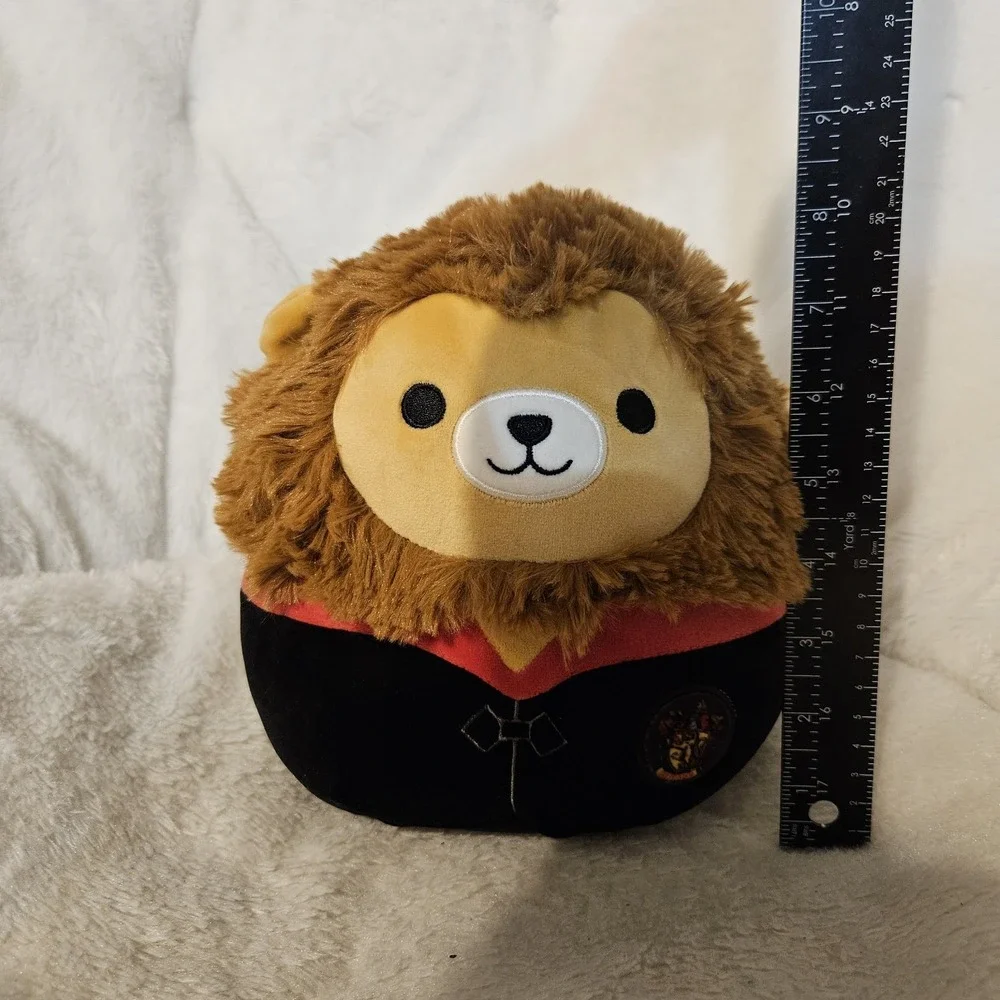 Squishmallows Harry Potter Gryffindor Lion House Robe Soft Stuffed Plush 8